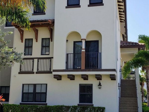 10620 NW 88th St , Unit 223, Doral, FL 33178