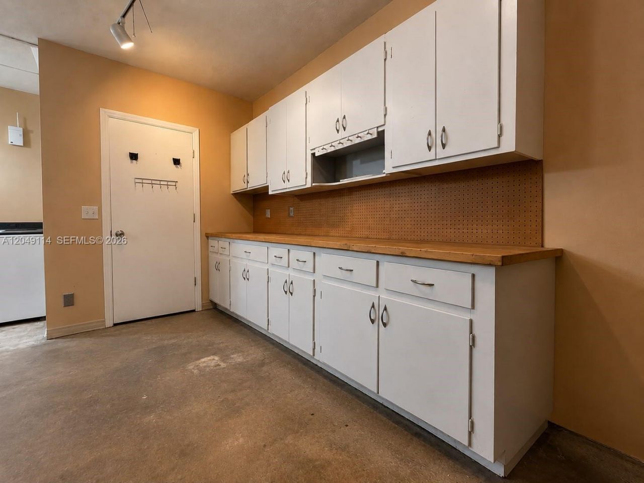 1161 Starling Ave, Miami Springs, FL 33166 Photo