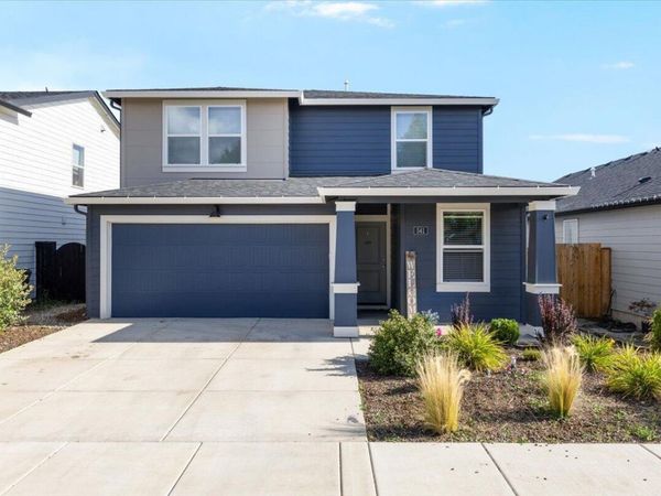 541 Black Bear Drive, Medford, OR 97501