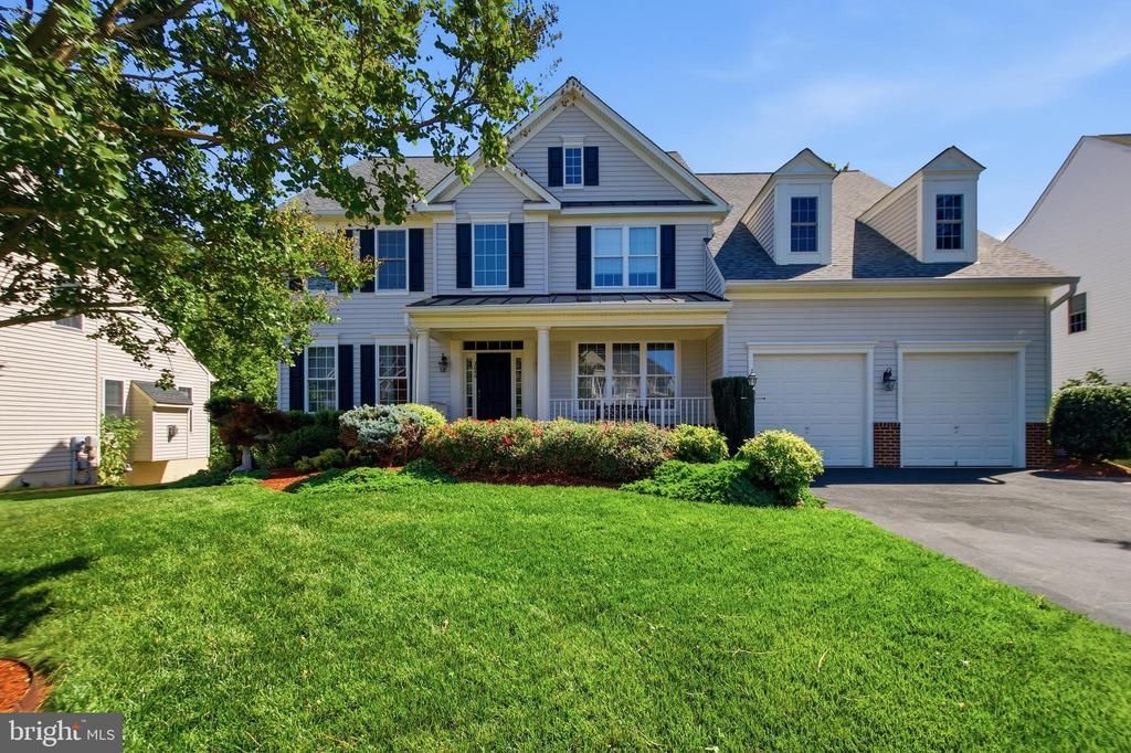3646 Thomasson Crossing Drive, Triangle, VA 22172 Main Photo