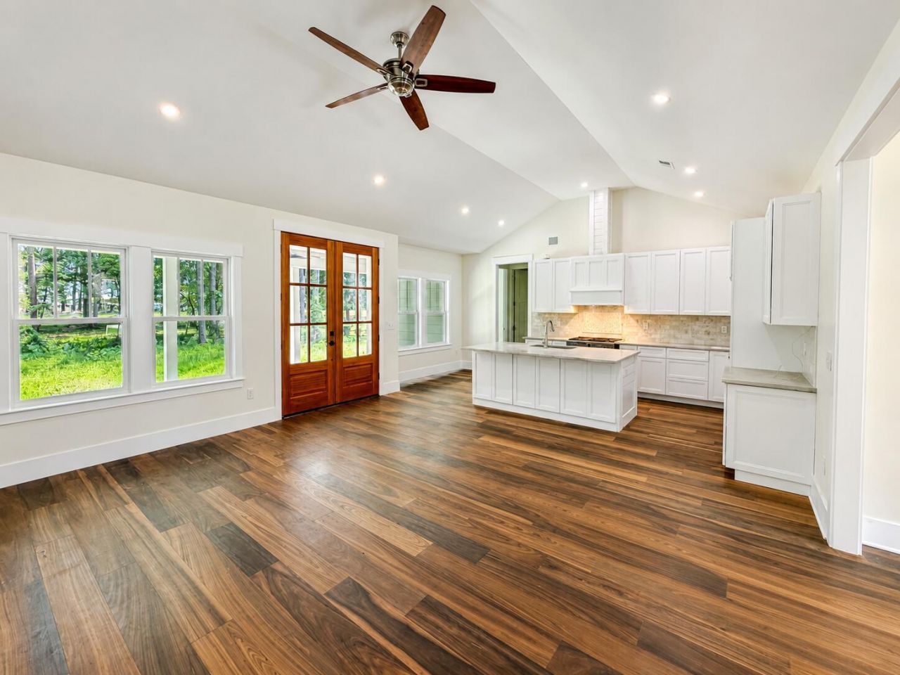 115 Wateree Drive Photo 5