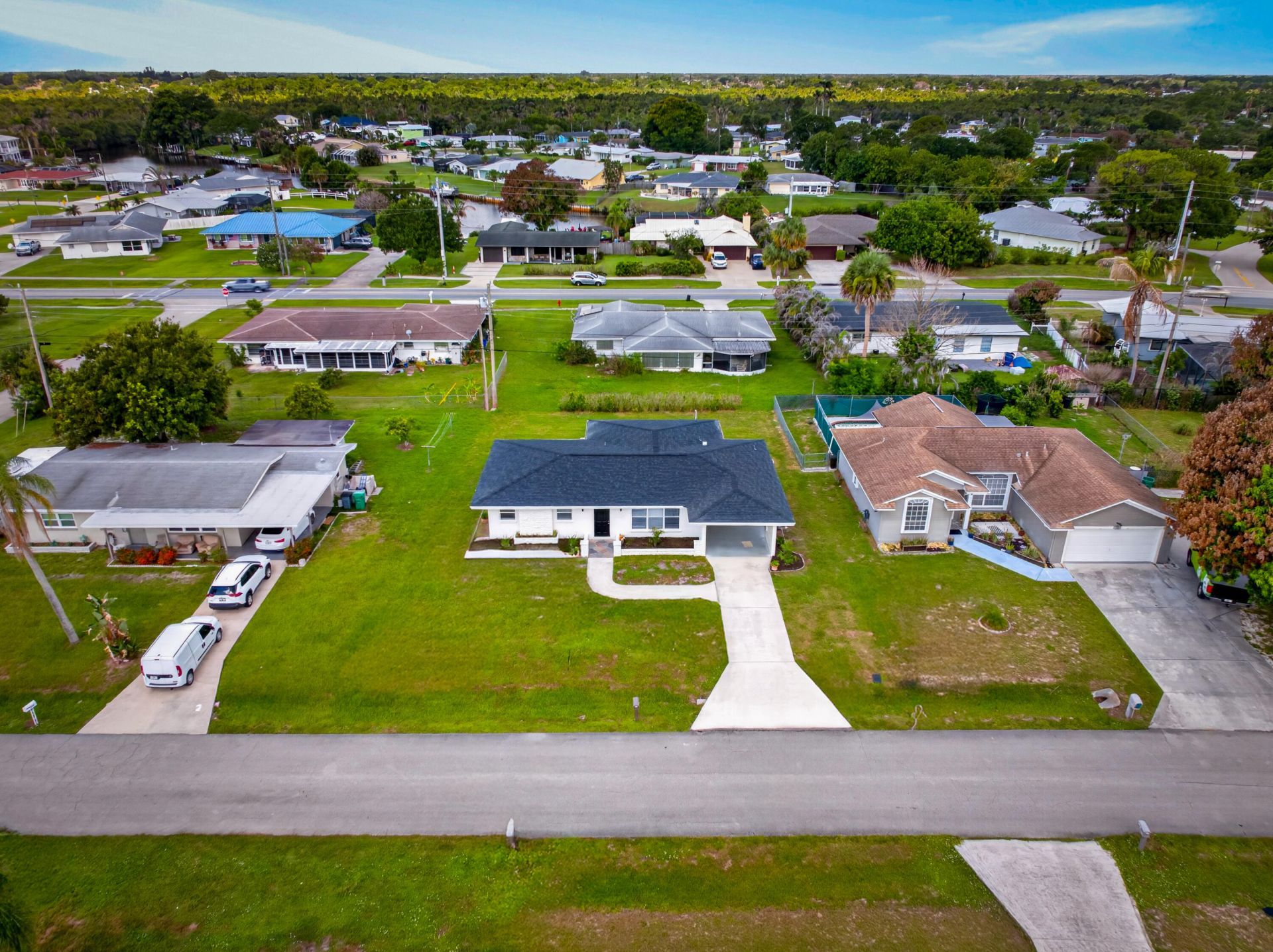 216 W Arbor Avenue, Port Saint Lucie, FL 34952 Photo