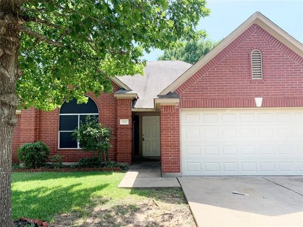 209 N Blue Ridge PKWY , Cedar Park, TX 78613