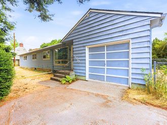 1772 SE 135th Avenue Portland, OR 97233