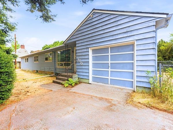 1772 SE 135th Avenue, Portland, OR 97233