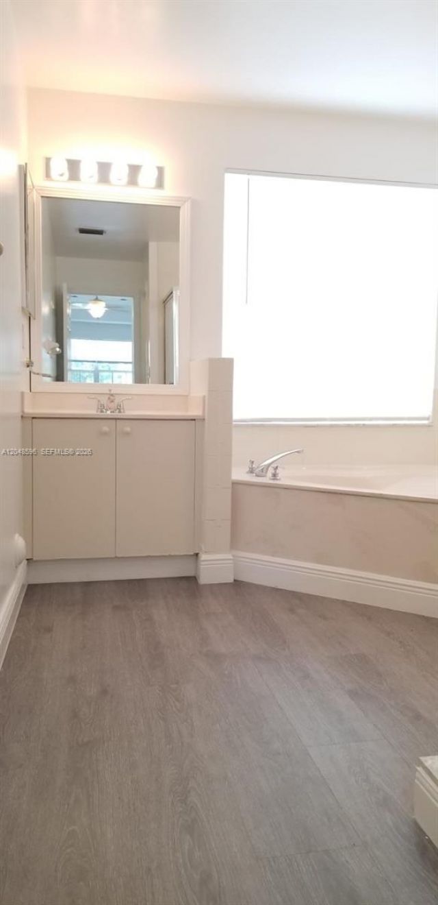 2420 NW 137th Ter , Unit 2420, Sunrise, FL 33323 Photo