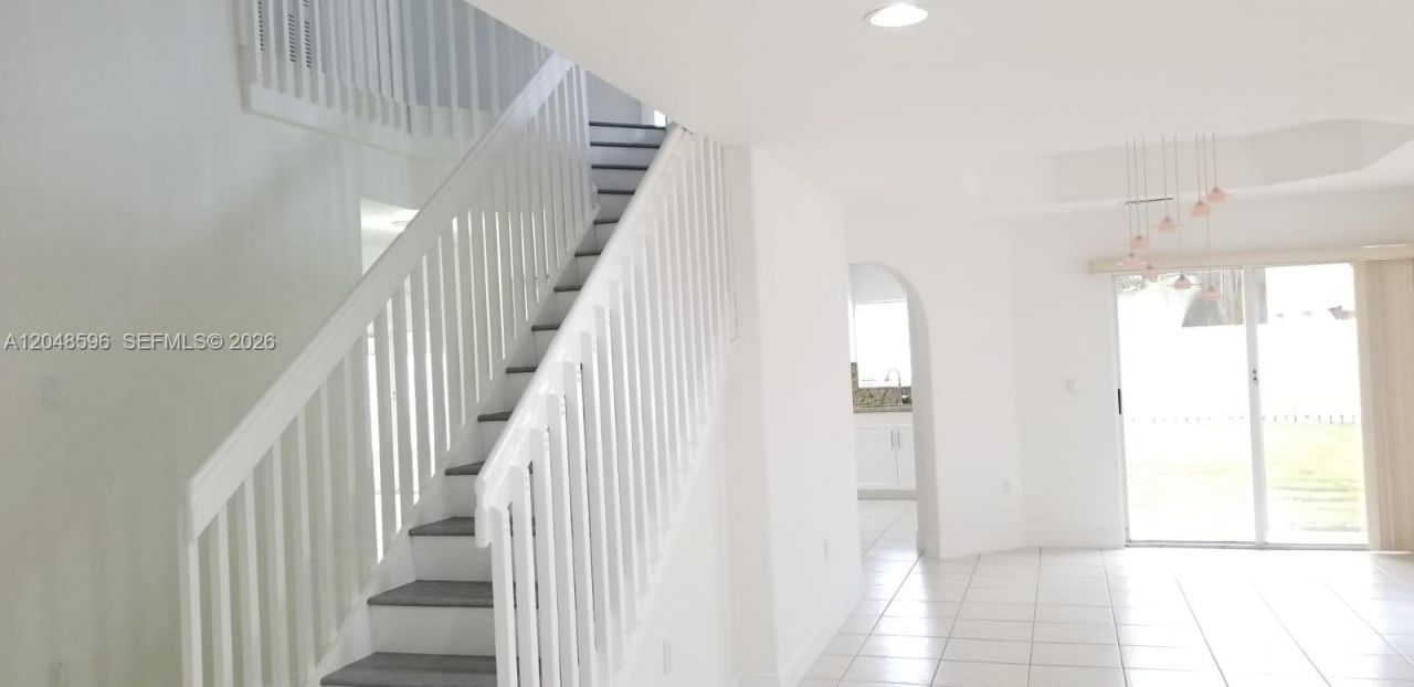 2420 NW 137th Ter , Unit 2420, Sunrise, FL 33323 Photo