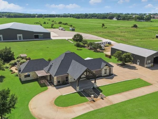 10531 Cole Road, Pilot Point, TX 76258