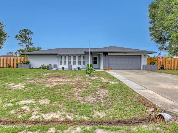 850 Haftez Street NE , Palm Bay, FL 32907
