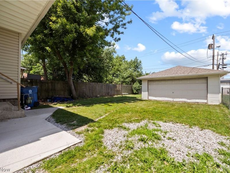 1413 E 29th Street, Lorain, OH 44055 Photo 5