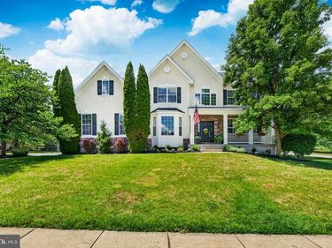 1315 JAMESTOWN DRIVE, COATESVILLE, PA 19320