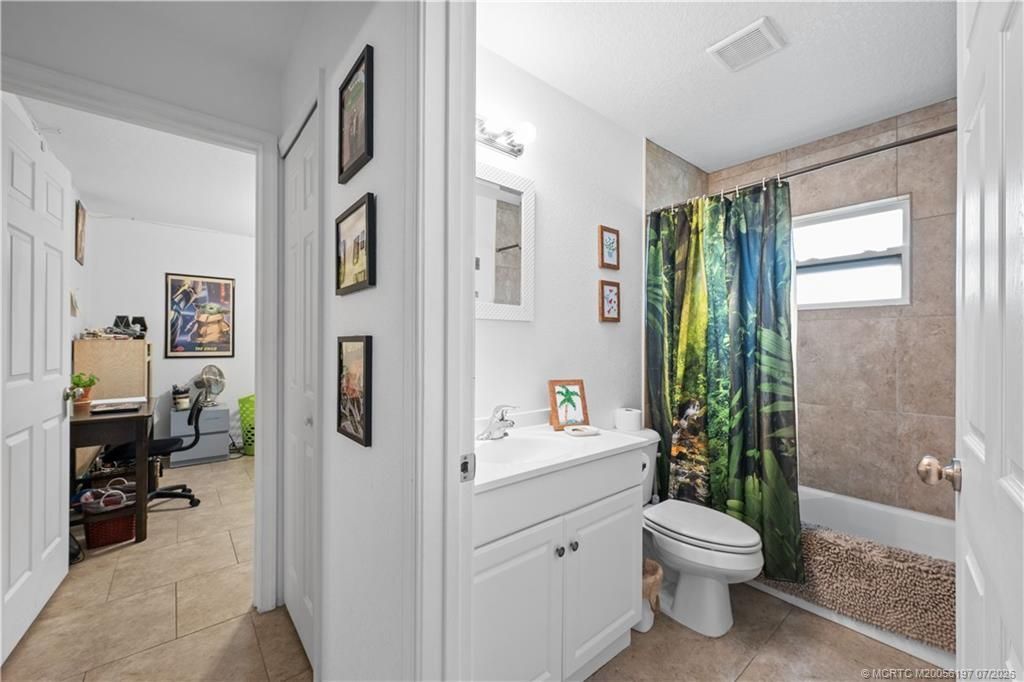 1529 NE Sunview Terrace , Jensen Beach, FL 34957 Photo