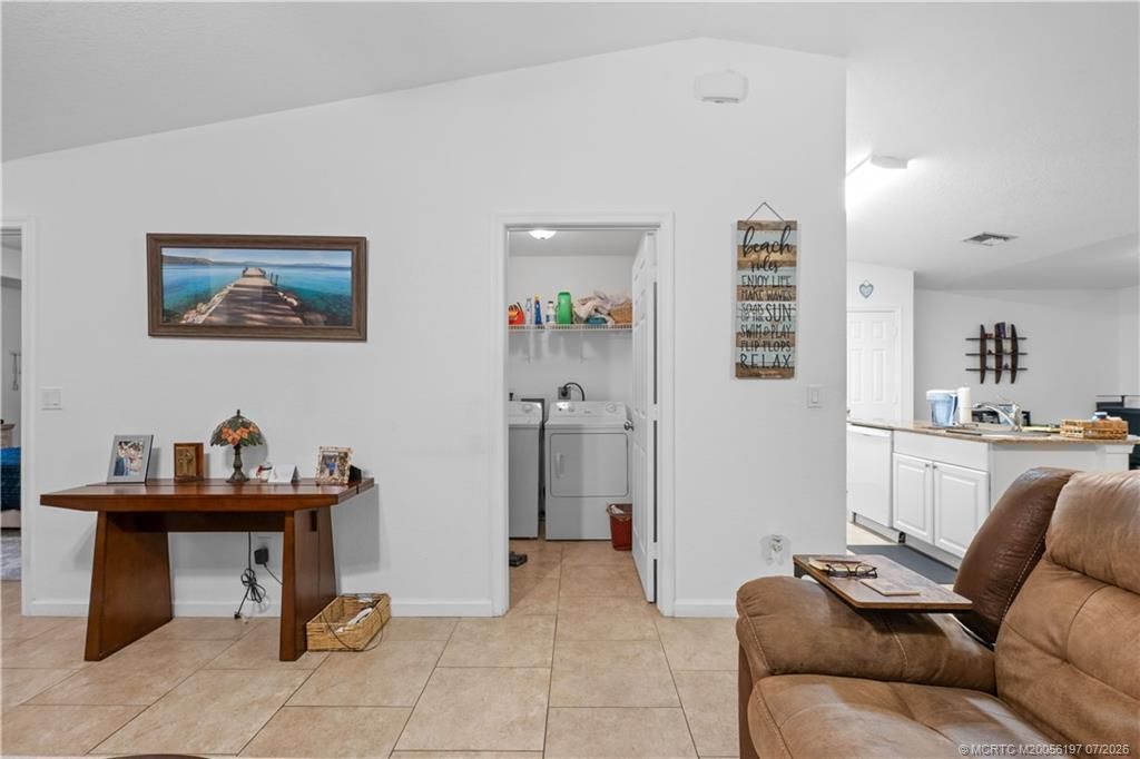 1529 NE Sunview Terrace , Jensen Beach, FL 34957 Photo