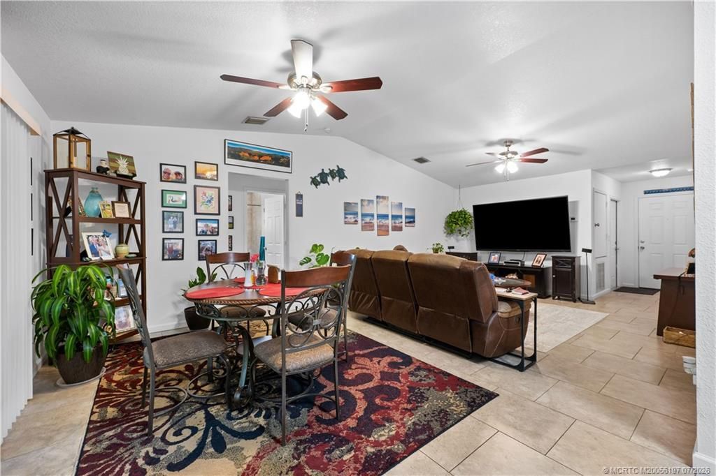 1529 NE Sunview Terrace , Jensen Beach, FL 34957 Photo