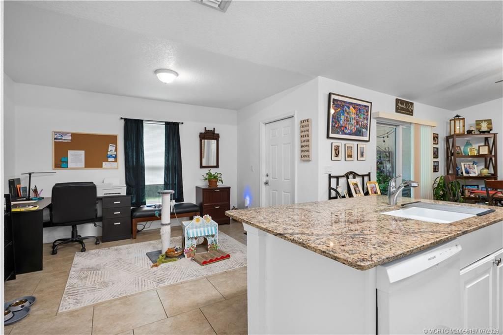 1529 NE Sunview Terrace , Jensen Beach, FL 34957 Photo