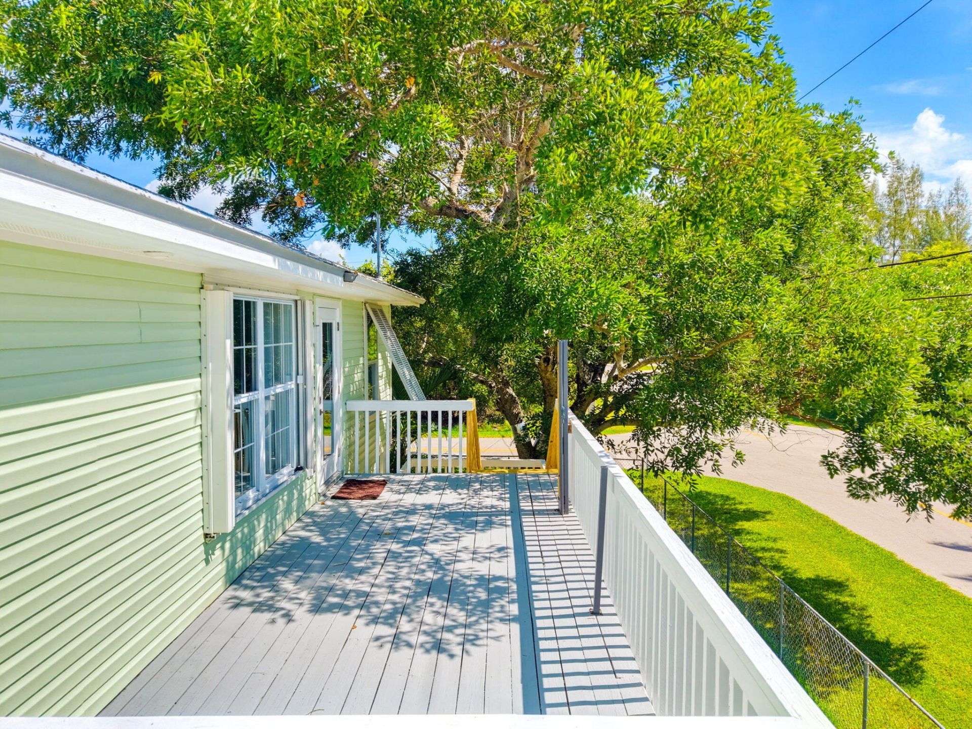 31054 Avenue J, Big Pine Key, FL 33043 Photo