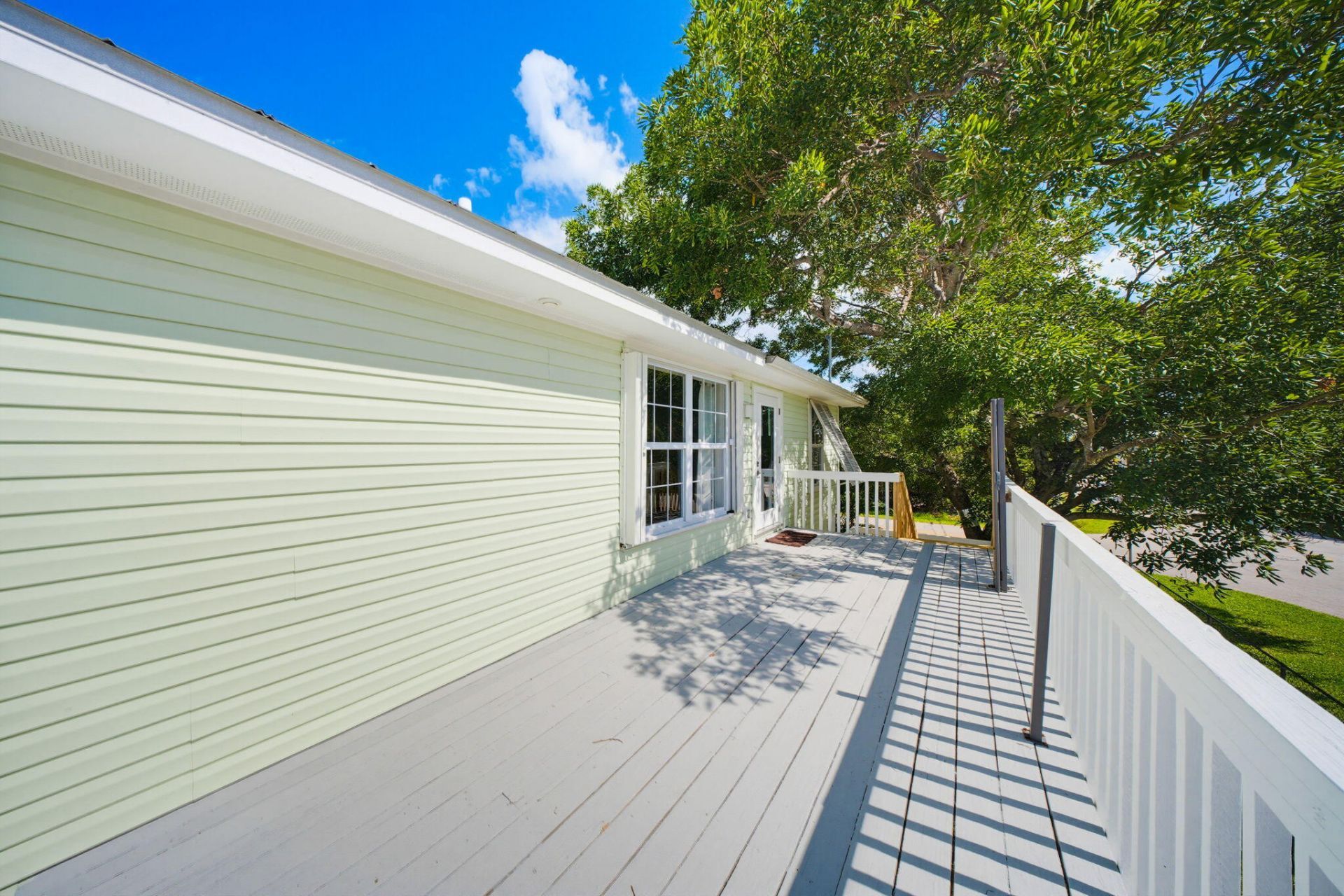 31054 Avenue J, Big Pine Key, FL 33043 Photo