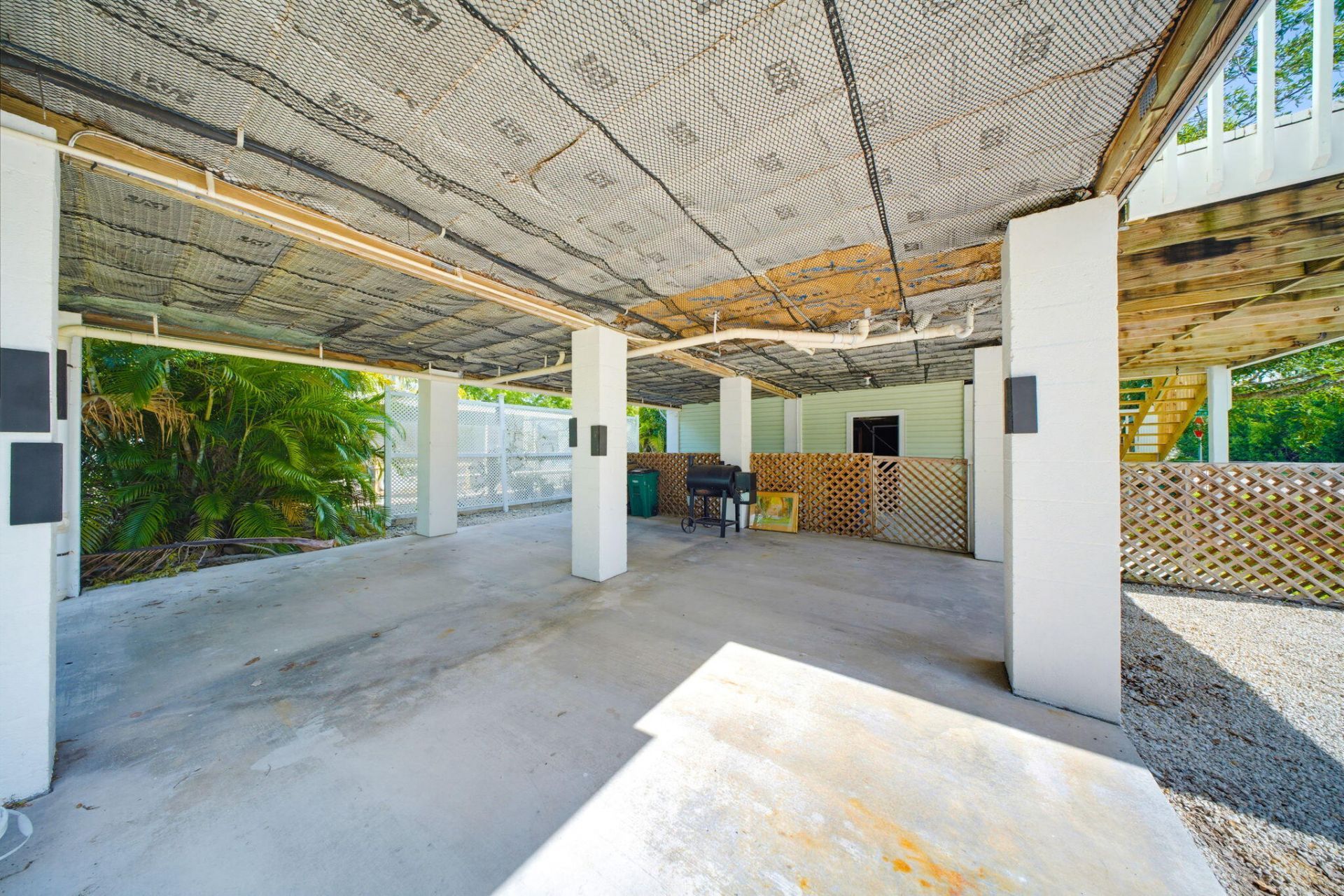 31054 Avenue J, Big Pine Key, FL 33043 Photo