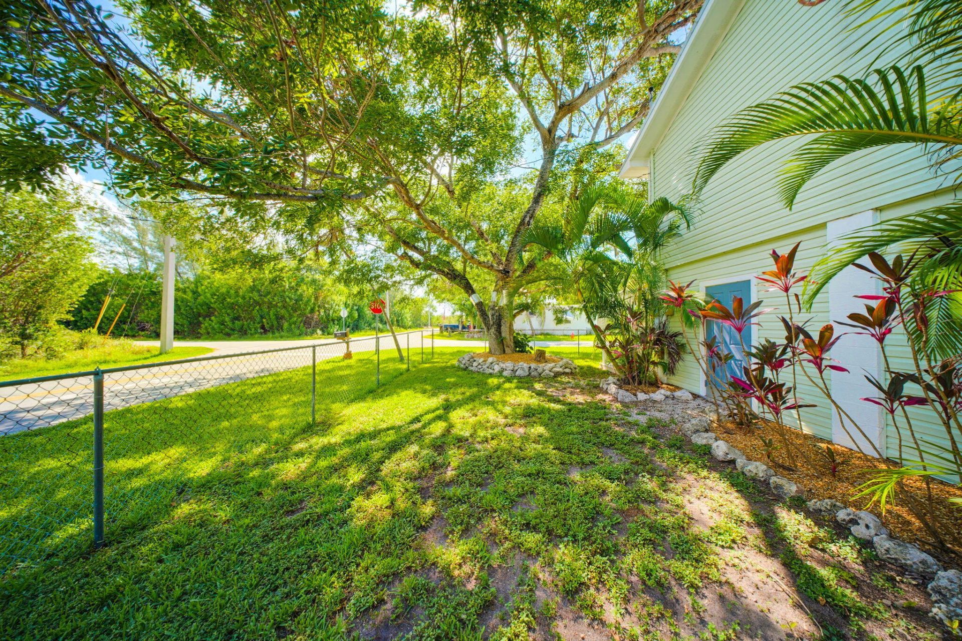 31054 Avenue J, Big Pine Key, FL 33043 Photo