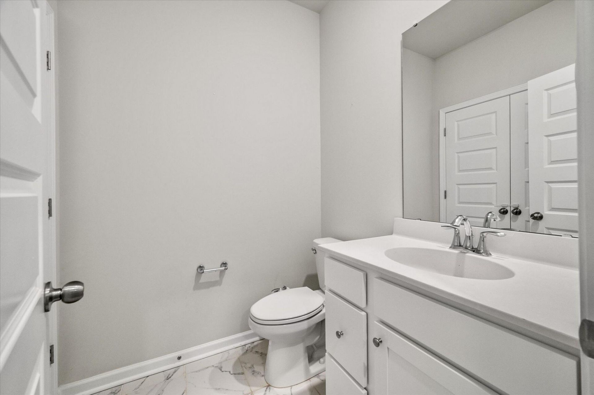974 Arrowwood Way Photo 32