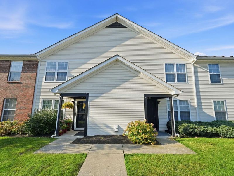 5423 GARDEN RIDGE, Columbus, OH 43228 Photo 1