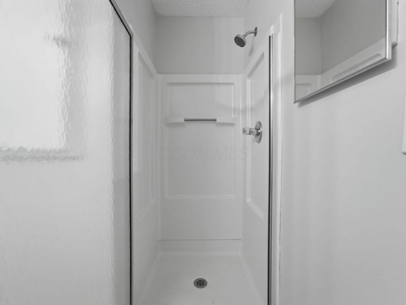 5423 GARDEN RIDGE, Columbus, OH 43228 Photo 16