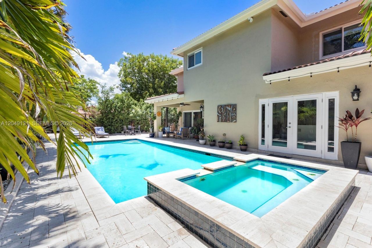 11035 NW 47th Ln , Doral, FL 33178 Photo