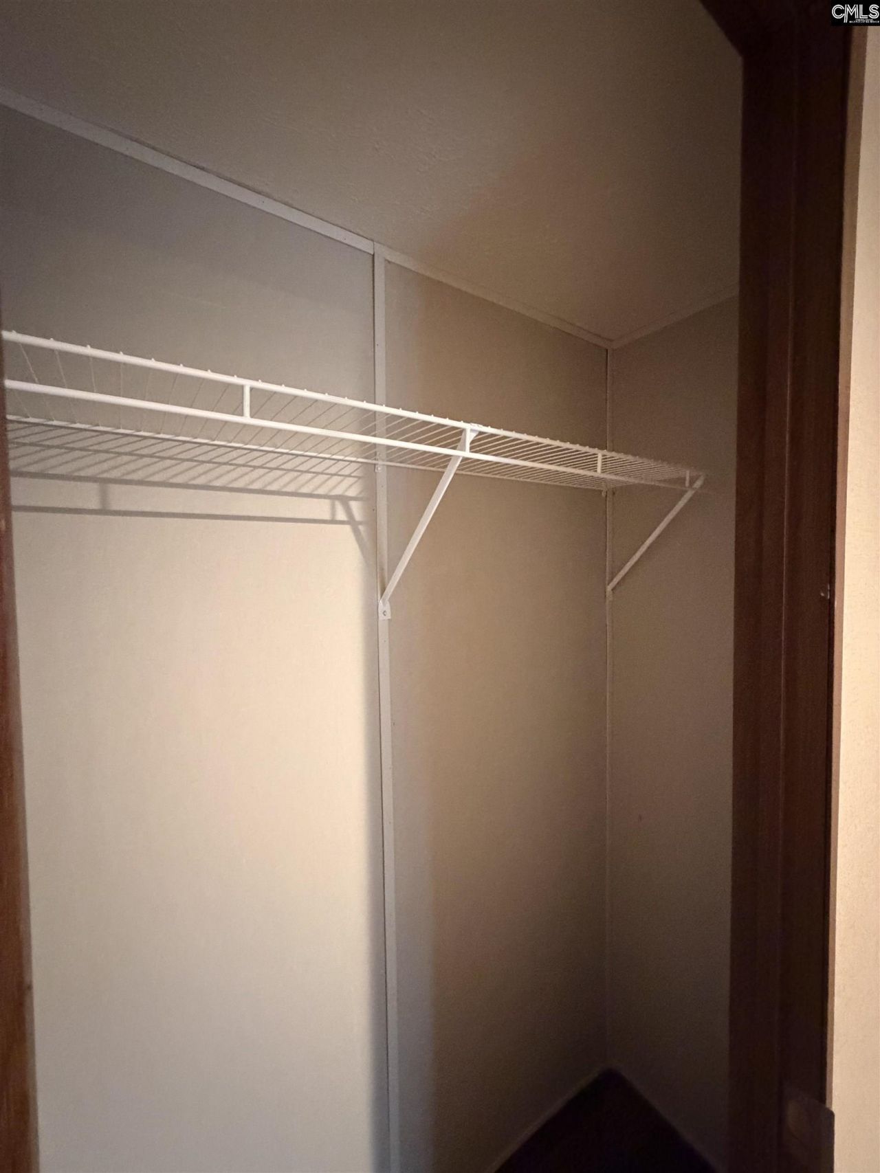 136 Carlton Drive  Photo 25