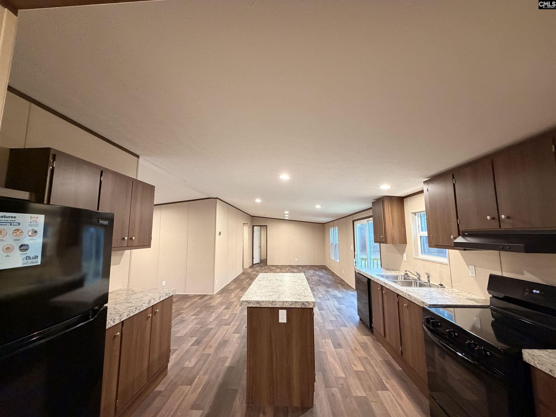 130 Carlton Drive  Photo 10