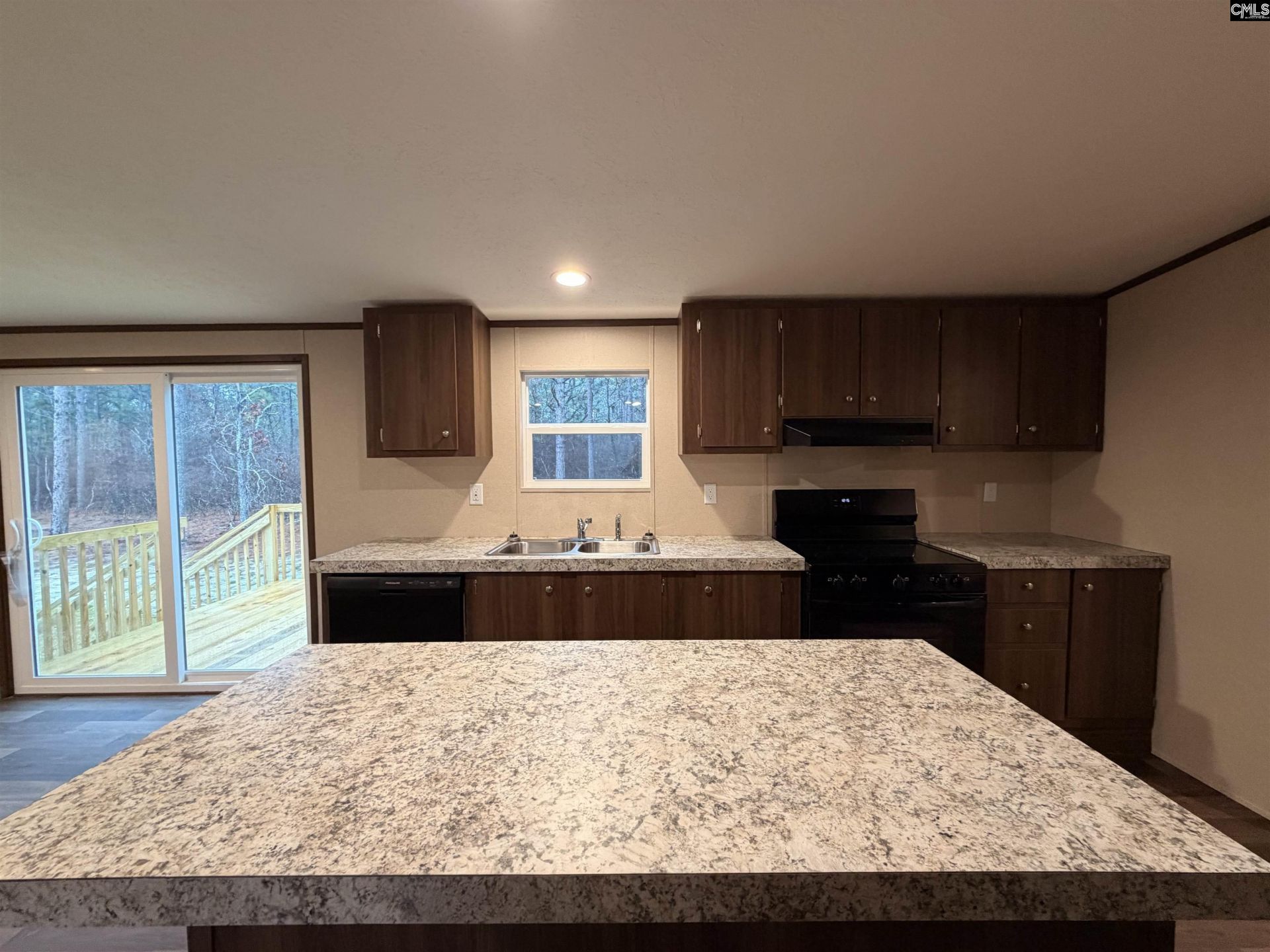 130 Carlton Drive  Photo 13