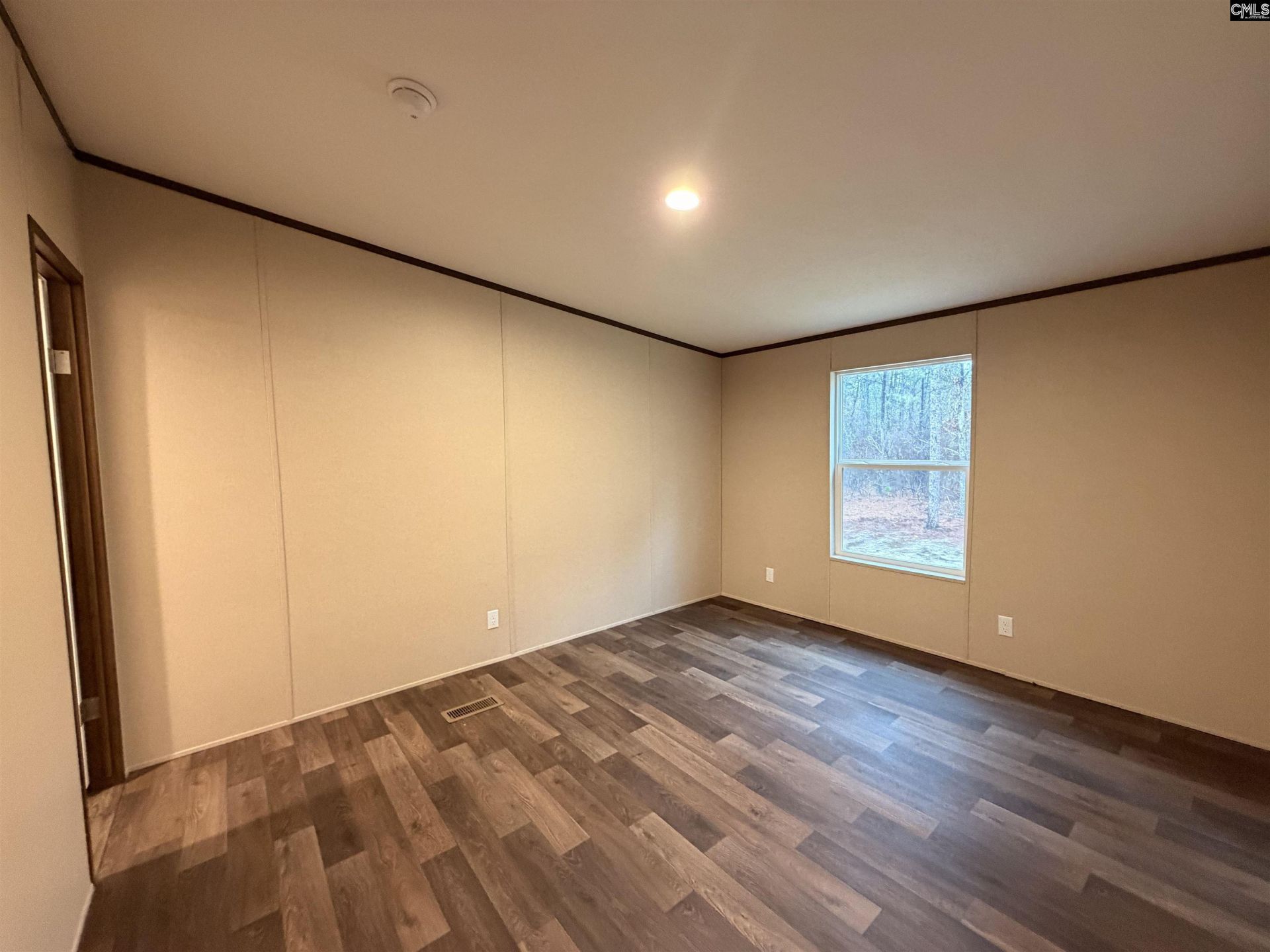 130 Carlton Drive  Photo 21