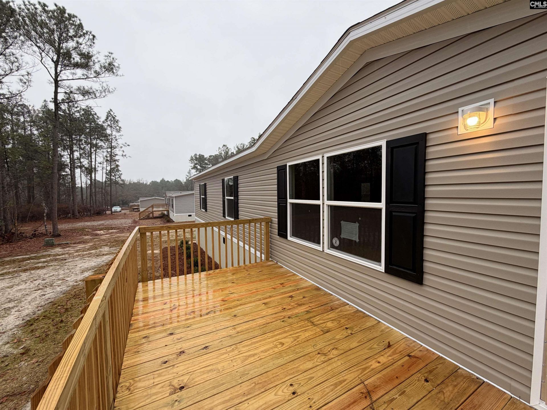 130 Carlton Drive  Photo 5