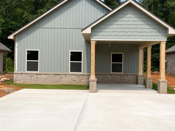 1523 South Central St., New Albany, MS 38652