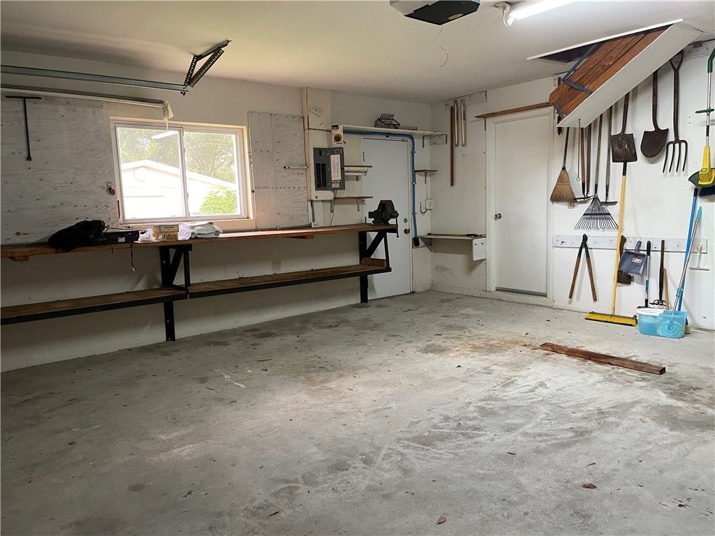 2235 10th Lane, Vero Beach, FL 32960 Photo