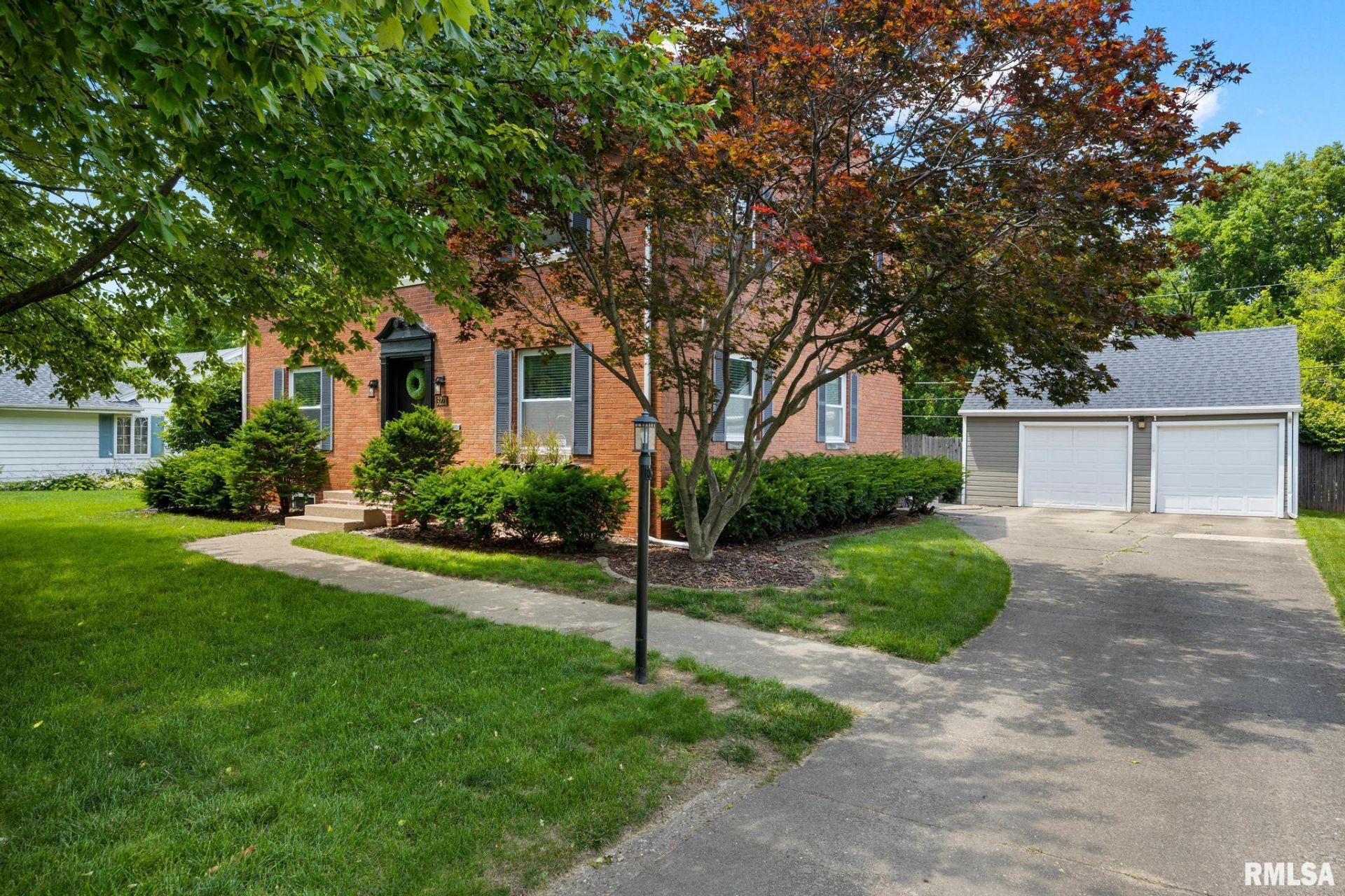 3221 N Bigelow Street, Peoria, IL 61604 Main Photo