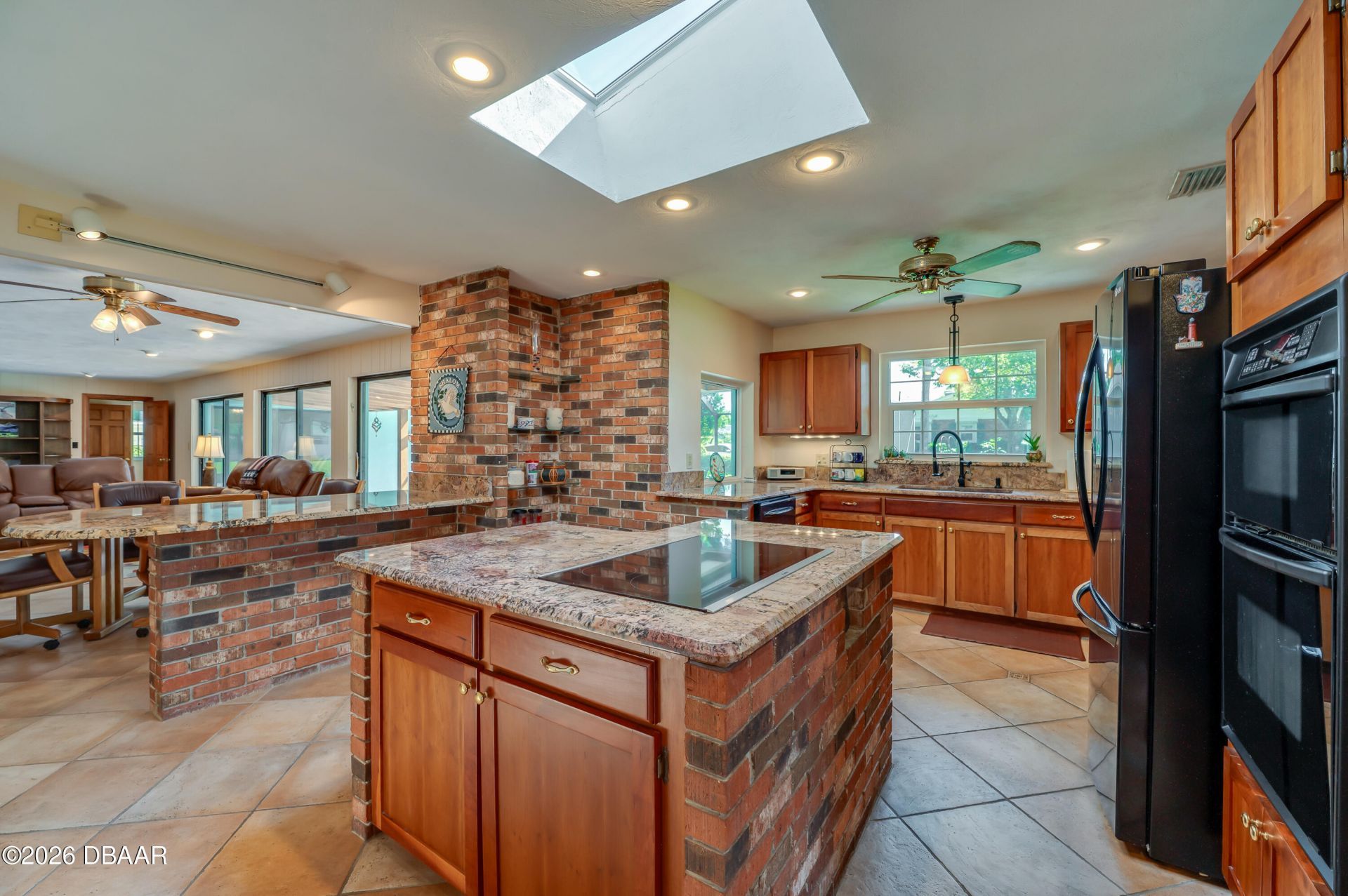697 John Anderson Drive, Daytona Beach, FL 32124 Photo