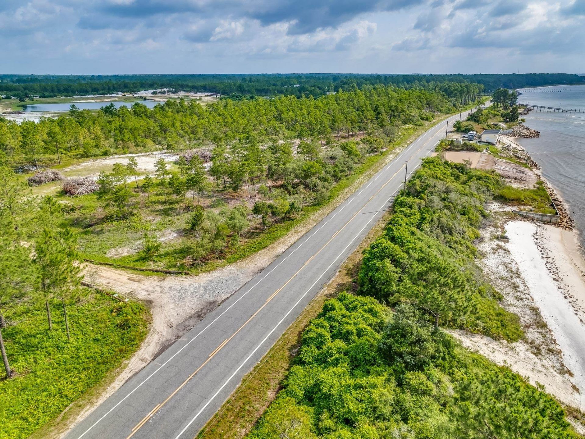 2667 W Hwy 98 , Carrabelle, FL 32322 Photo