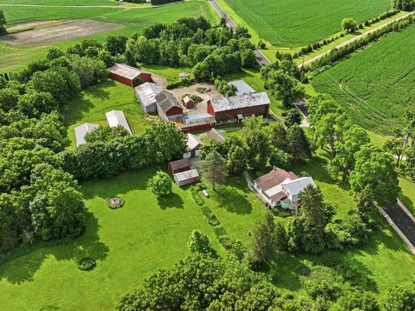 W762 Honey Creek ROAD, East Troy, WI 53120