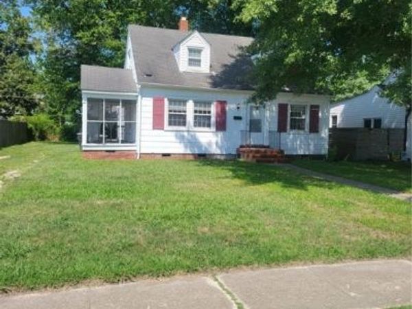 415 Hampton Roads Avenue , Hampton, VA 23661