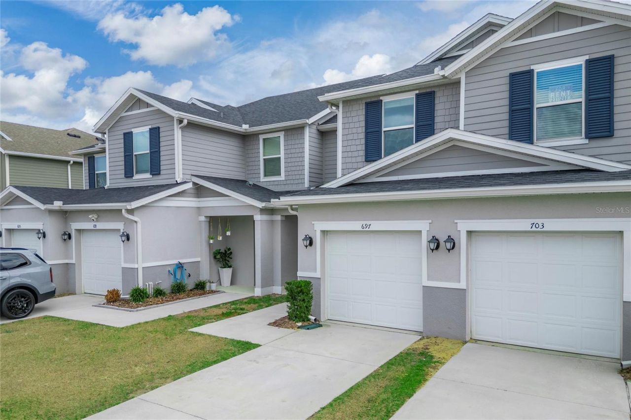 697 Stoney Point Circle , Davenport, FL 33896 Photo