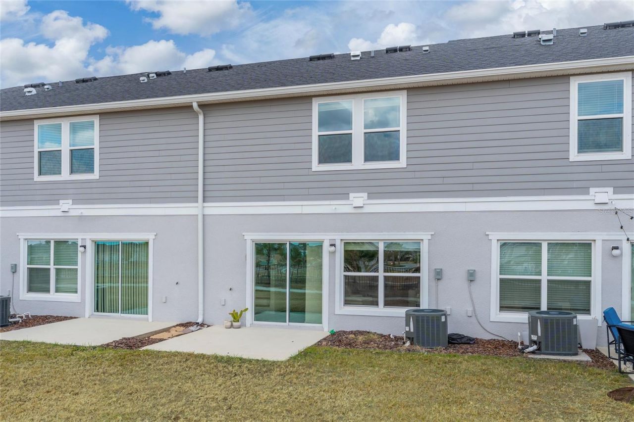 697 Stoney Point Circle , Davenport, FL 33896 Photo