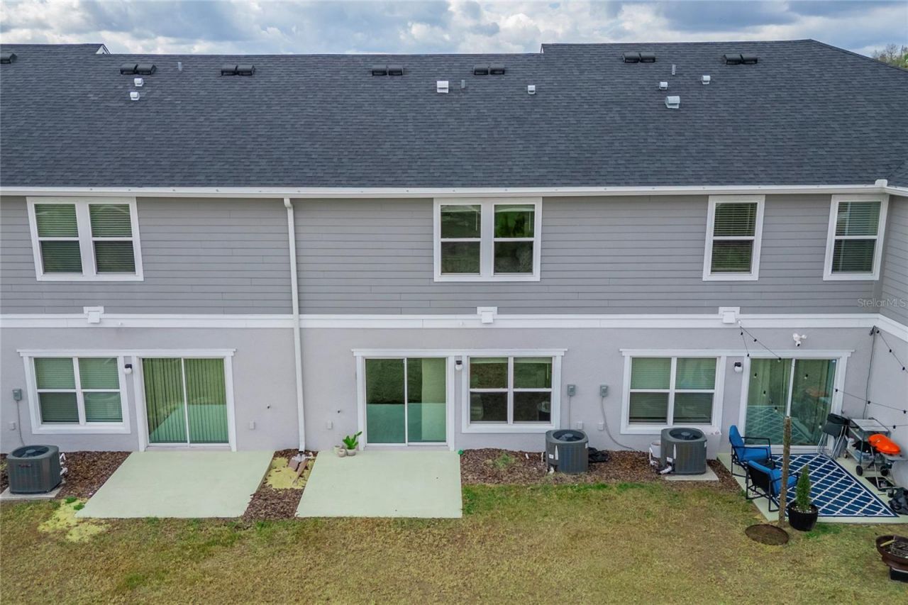 697 Stoney Point Circle , Davenport, FL 33896 Photo