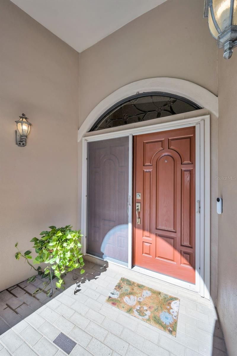 9904 Oaks Lane , Seminole, FL 33772 Photo