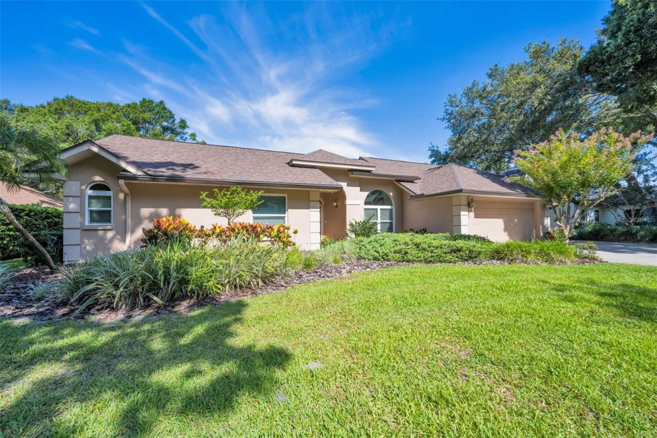 9904 Oaks Lane , Seminole, FL 33772 Photo