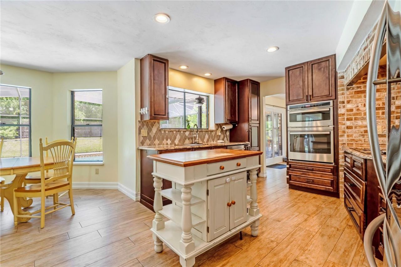1375 Louis Court , Deland, FL 32720 Photo