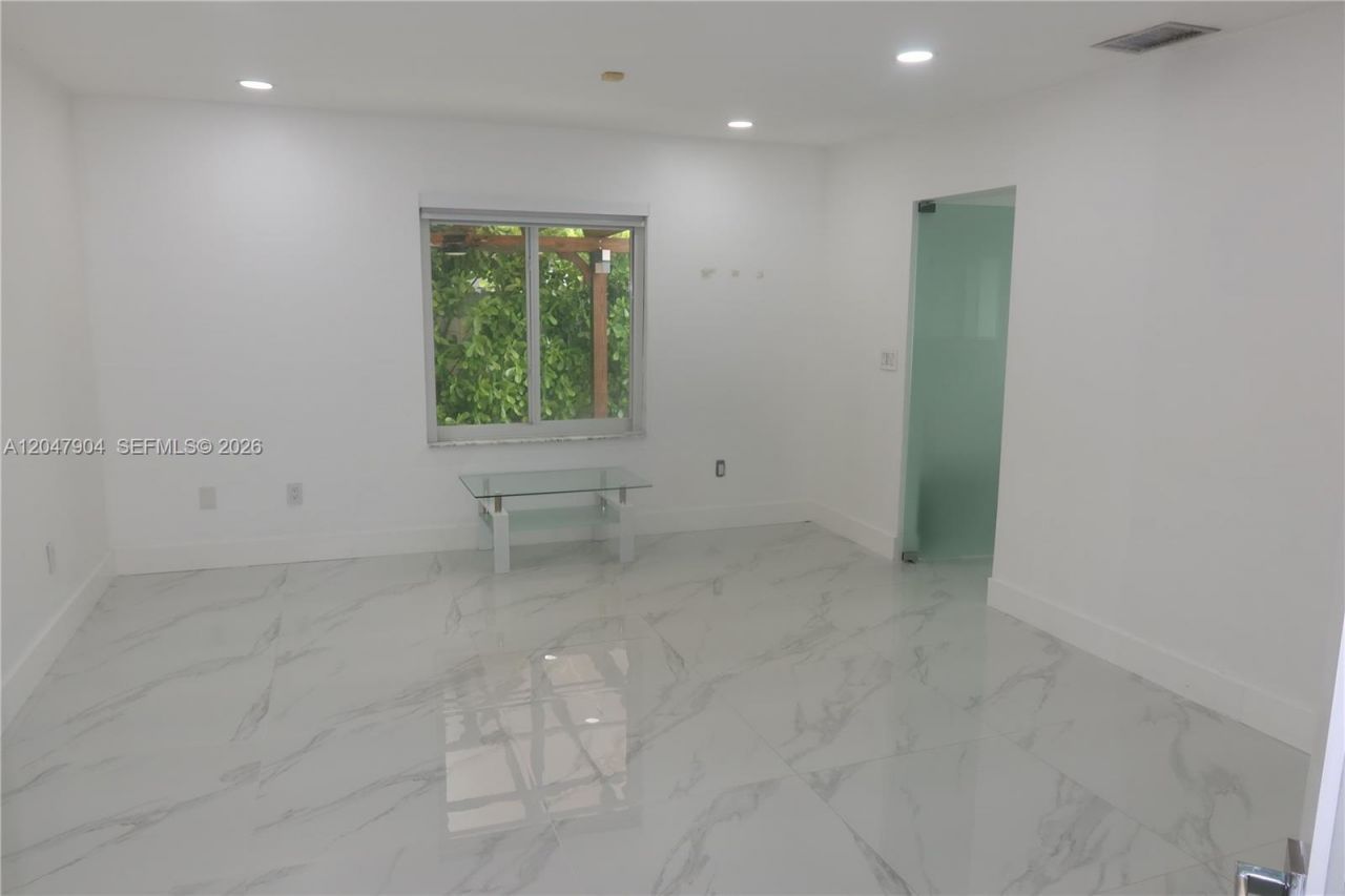 4401 SW 102nd Pl , Miami, FL 33165 Photo