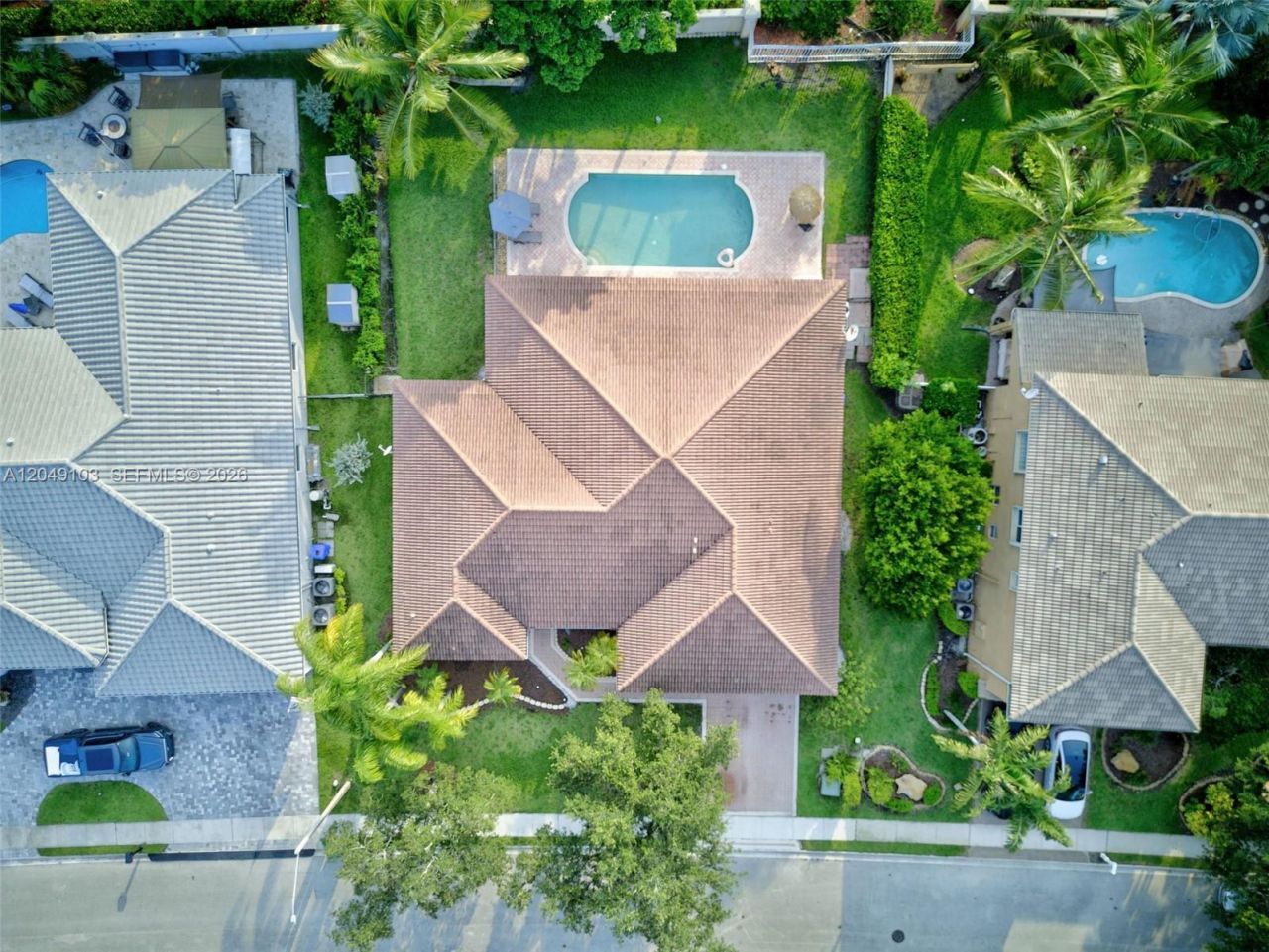 744 SW 159th Ln , Pembroke Pines, FL 33027 Photo