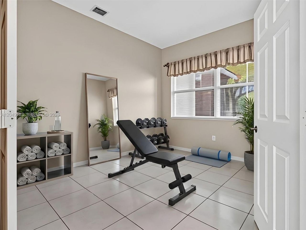 744 SW 159th Ln , Pembroke Pines, FL 33027 Photo