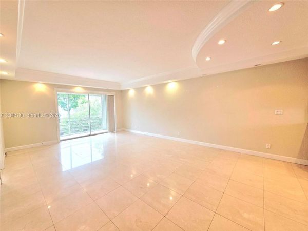 1400 NE 57th Ct , Unit 202, Fort Lauderdale, FL 33334