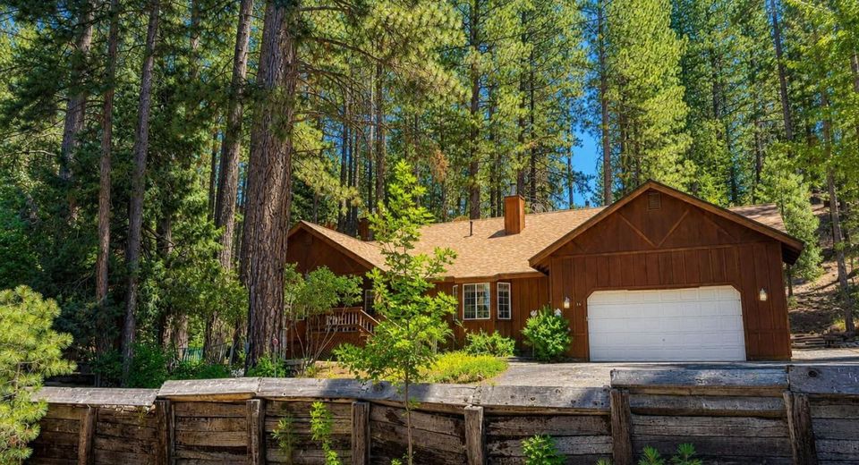 15 Maidu Trail, Graeagle, CA 00000 Photo